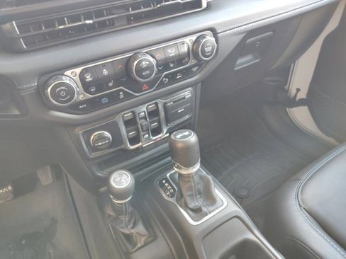 Used 2024 Jeep Wrangler High Altitude image 15