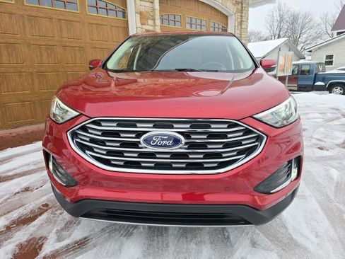 Used 2024 Ford Edge Titanium image 8