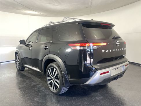 Certified 2024 Nissan Pathfinder Platinum w/ Cargo Package image 6