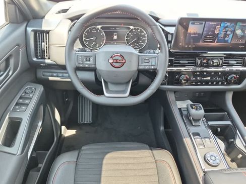 New 2026 Nissan Pathfinder Rock Creek w/ Rock Creek Premium Package AWD/4WD image 10