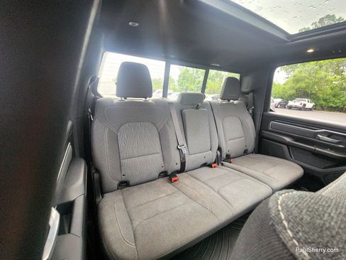 Used 2019 RAM 1500 Big Horn AWD/4WD image 39