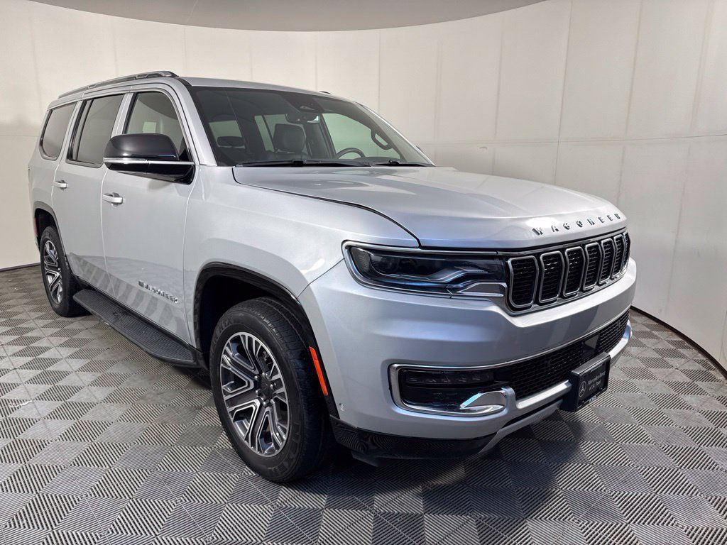 Used 2024 Jeep Wagoneer Series II w/ Flexible Seating Group AWD/4WD image 10