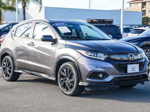 Used 2022 Honda HR-V Sport image 3