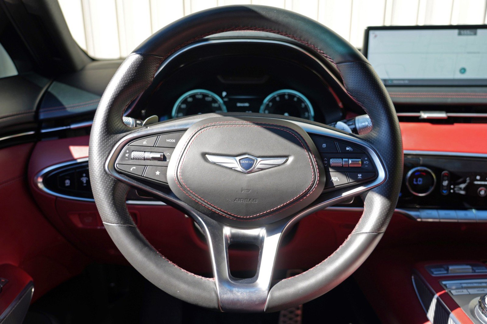Used 2023 Genesis GV70 2.5T w/ Sport Prestige Package AWD/4WD image 21
