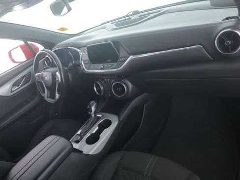 Used 2020 Chevrolet Blazer LT FWD image 29