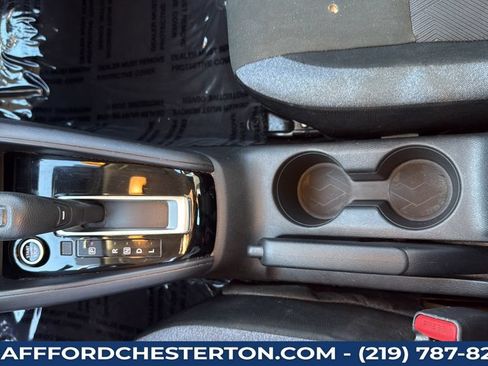 Used 2024 Nissan Versa SV FWD image 20