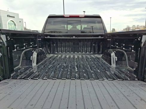 Used 2025 Chevrolet Silverado 1500 LT Trail Boss w/ Convenience Package II image 30