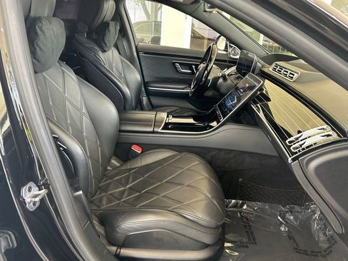 Used 2021 Mercedes-Benz Maybach S 580 4MATIC image 22