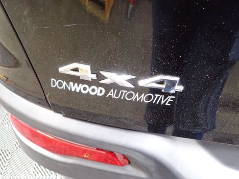 Used 2014 Jeep Cherokee Limited AWD/4WD image 13