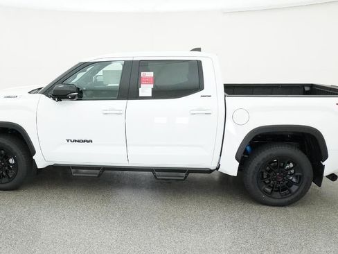 New 2026 Toyota Tundra Limited AWD/4WD image 30