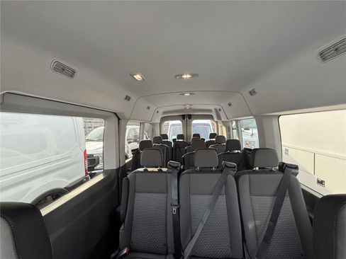 Used 2024 Ford Transit 350 XLT RWD image 11