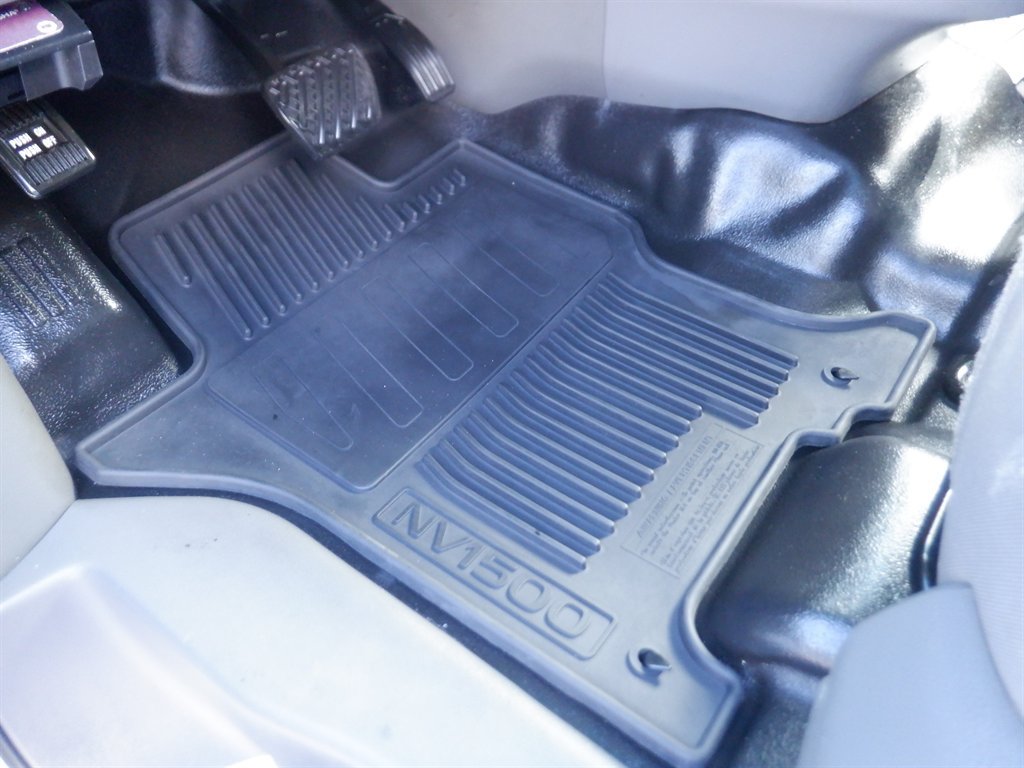 Used 2021 Nissan NV 1500 SV RWD image 14