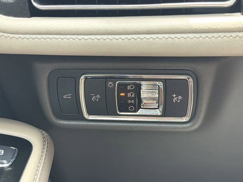 Used 2022 Lincoln Aviator Reserve w/ Equipment Group 201A RWD image 29