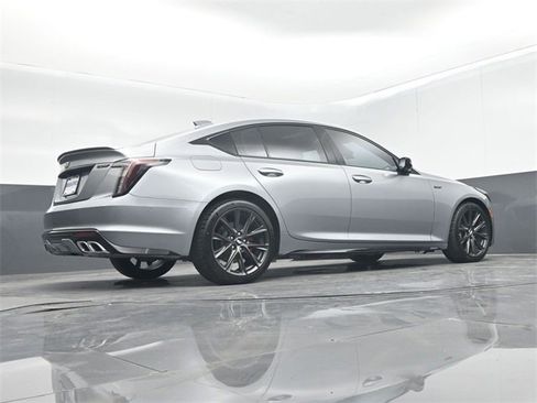 Used 2025 Cadillac CT5 V image 50
