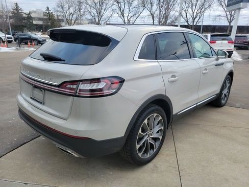 Used 2021 Lincoln Nautilus Reserve image 10