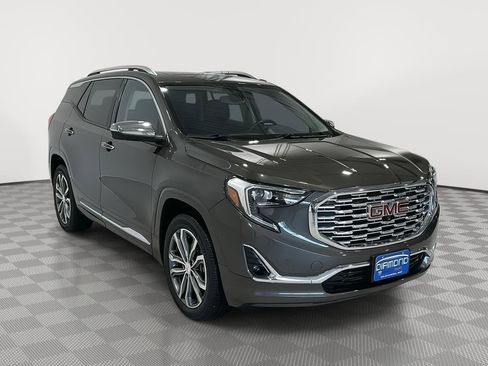 Used 2019 GMC Terrain Denali image 7