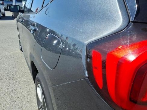 Used 2019 GMC Terrain SLT image 18