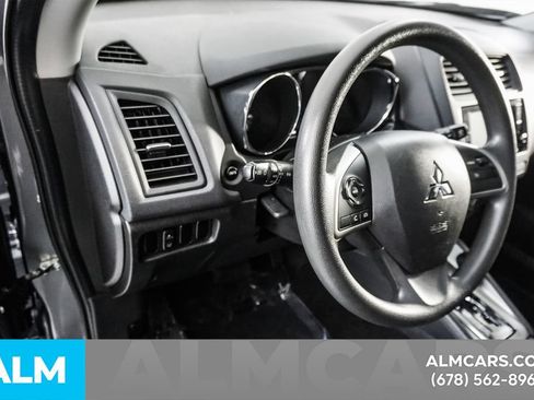 Used 2024 Mitsubishi Outlander Sport ES AWD/4WD image 37