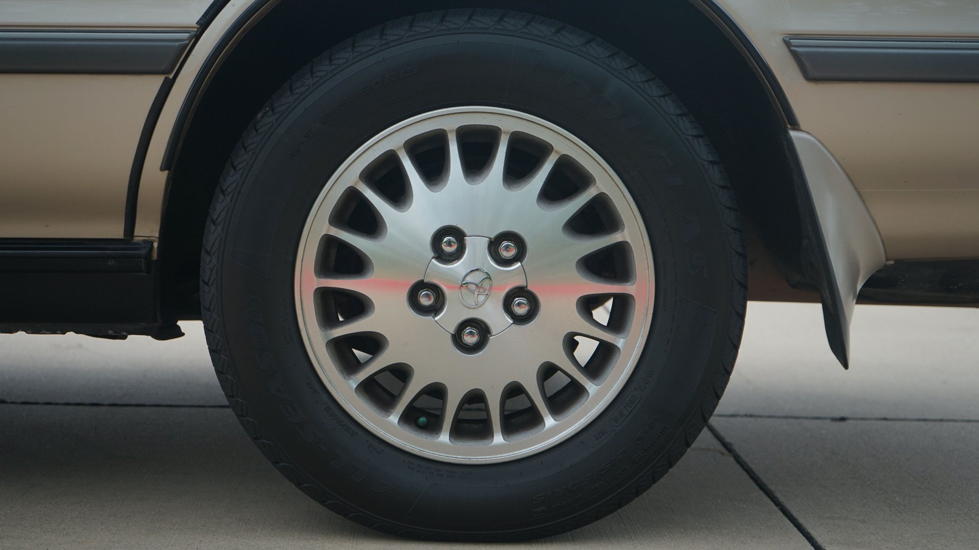 Used 1991 Toyota Cressida RWD image 38