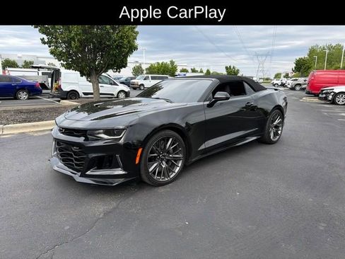 Used 2022 Chevrolet Camaro ZL1 RWD image 3