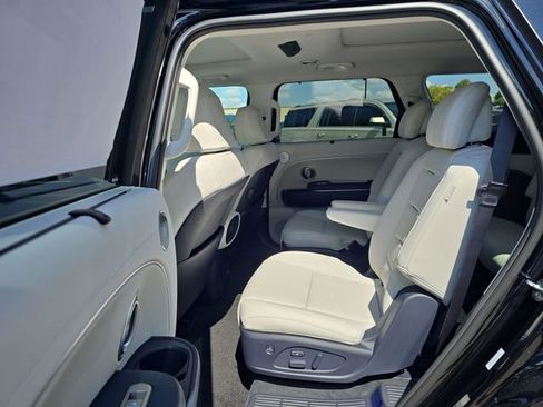 New 2026 Hyundai Palisade Calligraphy FWD image 22