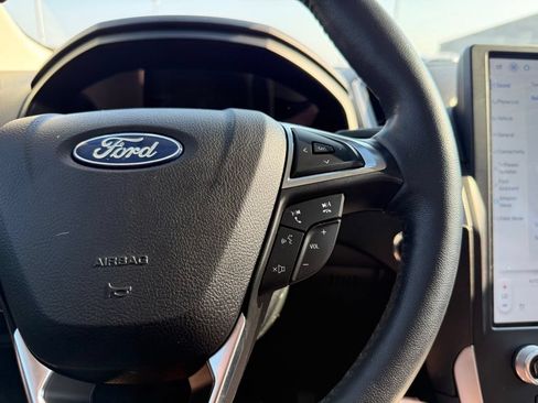 Used 2023 Ford Edge SEL w/ Convenience Package AWD/4WD image 12