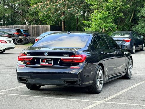 Used 2019 BMW 750i xDrive w/ Executive Package AWD/4WD image 5
