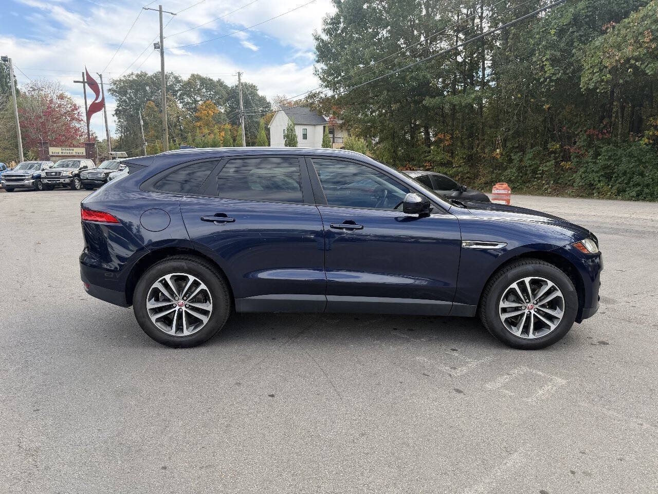 Used 2018 Jaguar F-PACE Premium AWD/4WD image 4