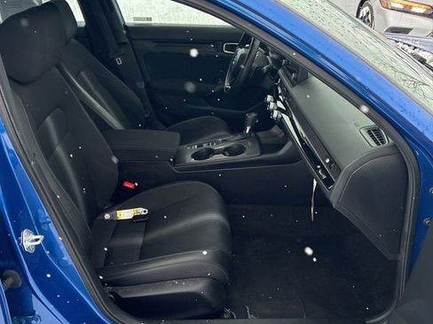 Used 2023 Honda Civic Sport image 25