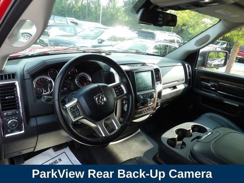 Used 2018 RAM 1500 Laramie AWD/4WD image 9