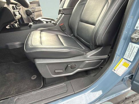 Used 2025 Ford Bronco Outer Banks image 21