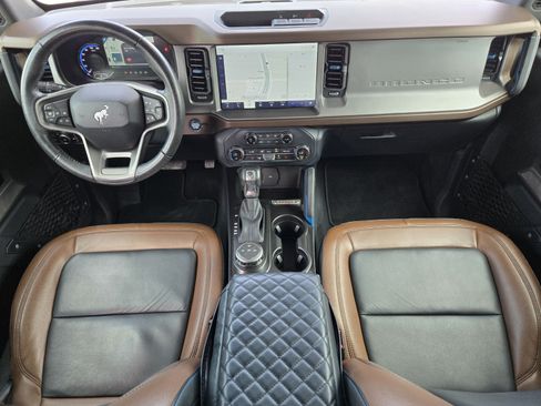 Used 2023 Ford Bronco Outer Banks AWD/4WD image 30