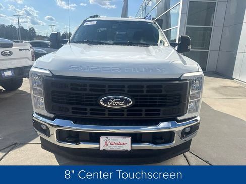 Used 2023 Ford F250 XL w/ XL Chrome Package AWD/4WD image 2