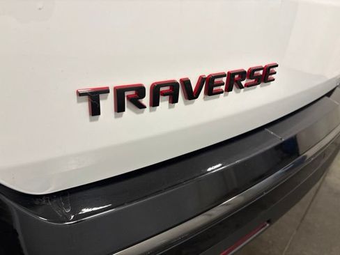 Used 2023 Chevrolet Traverse Premier w/ Redline Edition AWD/4WD image 37