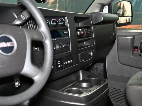 Used 2019 GMC Savana 2500 w/ Driver Convenience Package RWD image 23