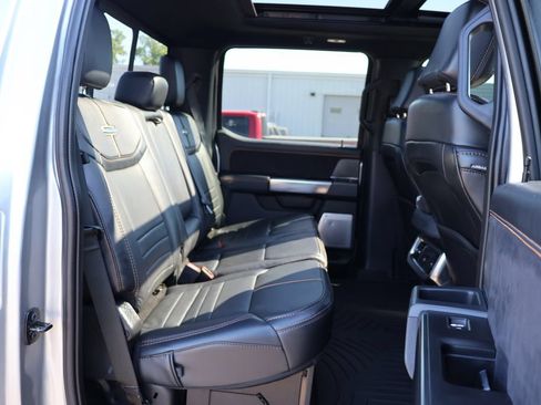 Used 2024 Ford F250 Platinum AWD/4WD image 24