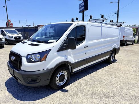 Used 2021 Ford Transit 150 Low Roof RWD image 5