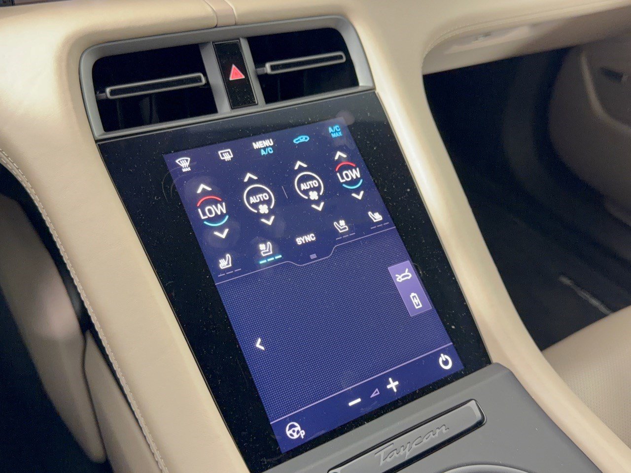 Certified 2025 Porsche Taycan 4S AWD/4WD image 22