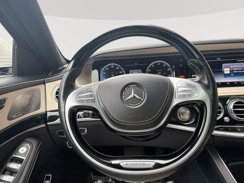 Used 2017 Mercedes-Benz S 550 Sedan image 11