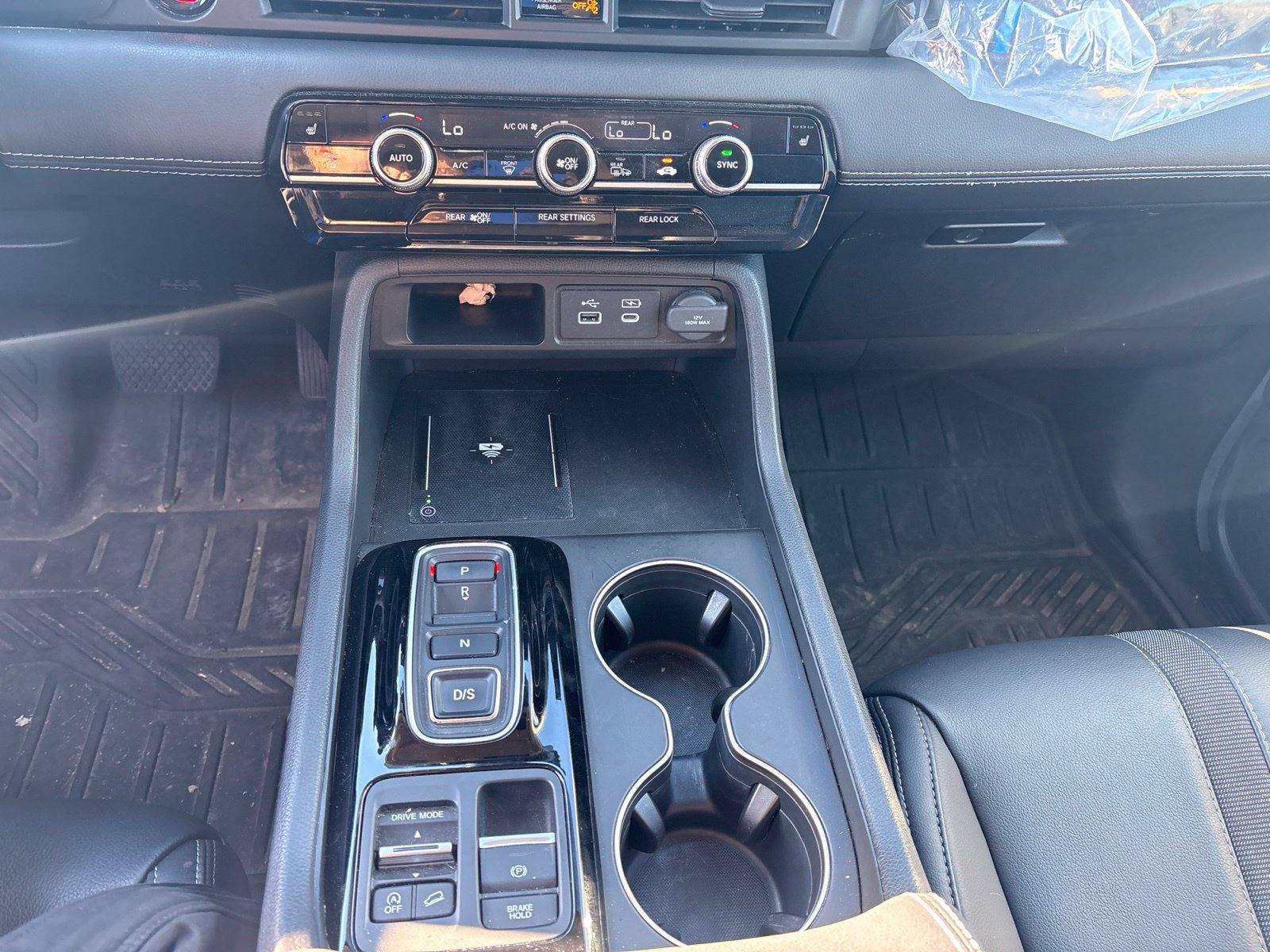 Used 2025 Honda Pilot EX-L image 17