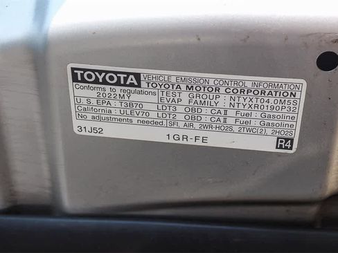 Used 2022 Toyota 4Runner SR5 image 33