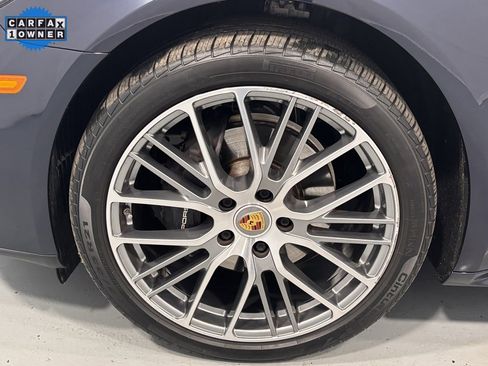 Used 2022 Porsche Panamera 4 Executive image 29