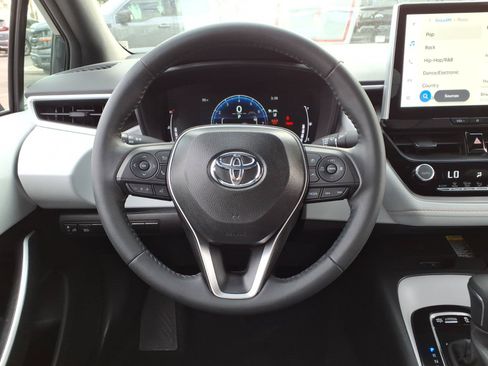 Certified 2025 Toyota Corolla FX FWD image 12