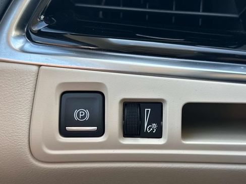 Used 2024 Cadillac XT6 Premium Luxury AWD/4WD image 26