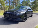 Used 2023 Hyundai Elantra SEL image 2