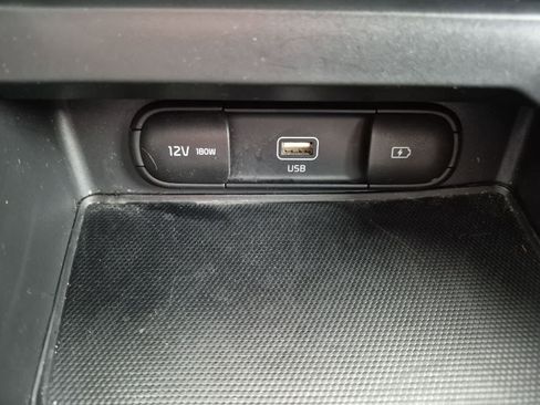 Used 2021 Kia Soul Turbo FWD image 31