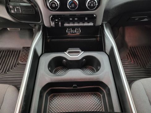 Used 2021 RAM 2500 Big Horn w/ Level 1 Equipment Group AWD/4WD image 34