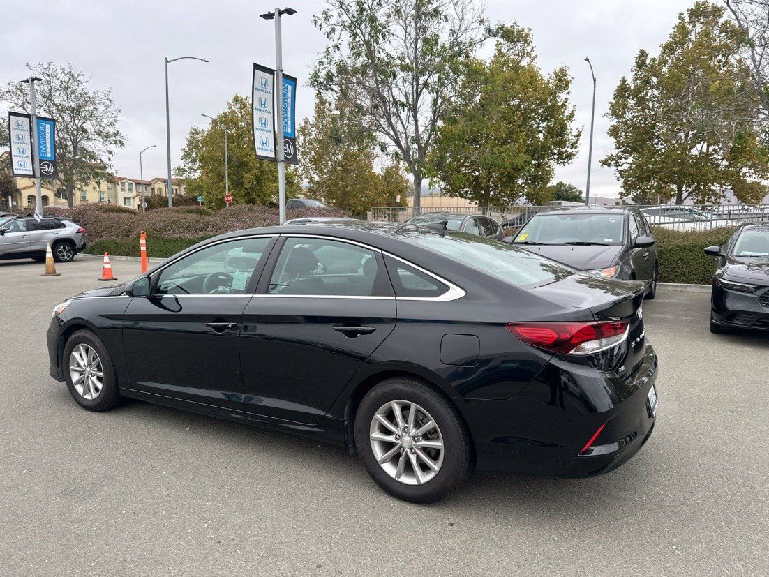 Used 2018 Hyundai Sonata SE FWD image 4