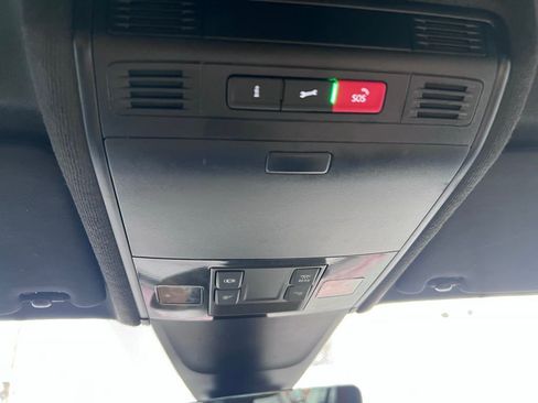 Used 2022 Volkswagen Tiguan SE image 70