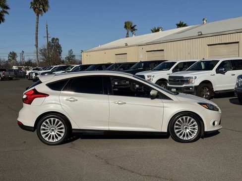 Used 2012 Ford Focus Titanium image 12